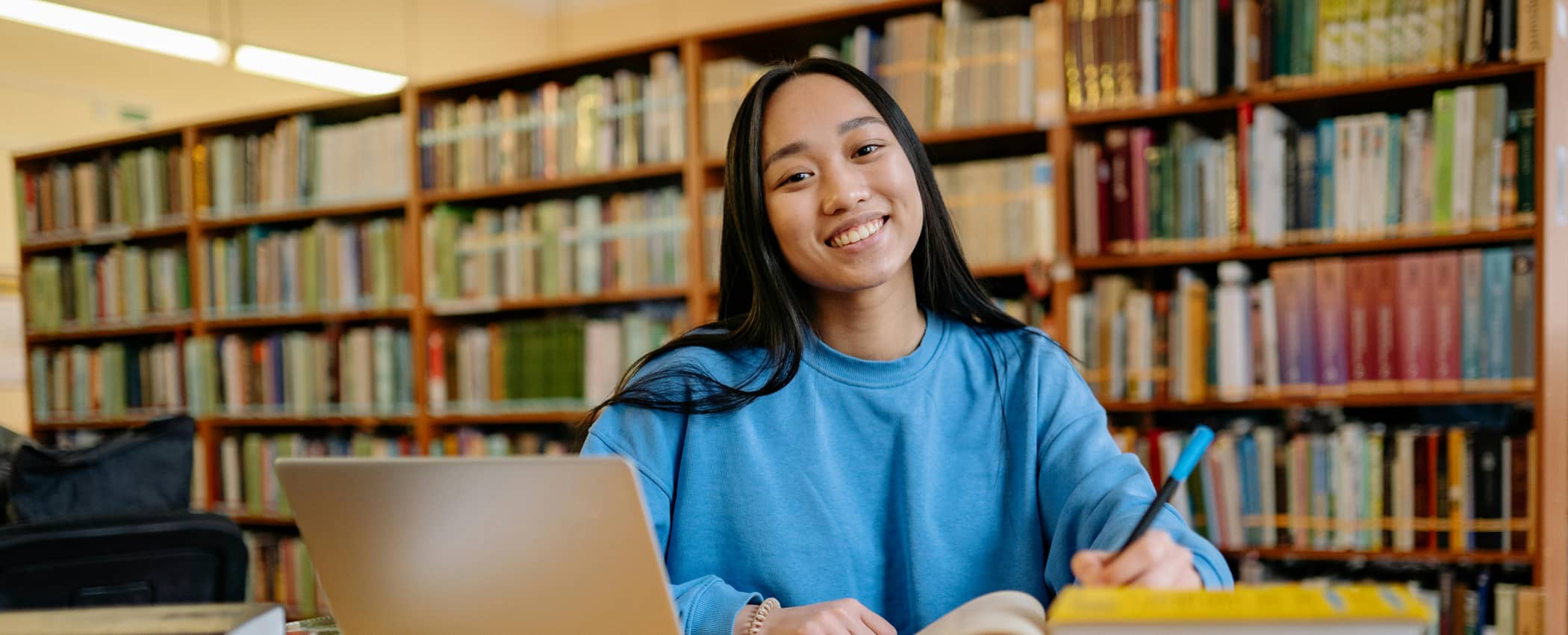 Dikelola Mandiri oleh Penyelenggara