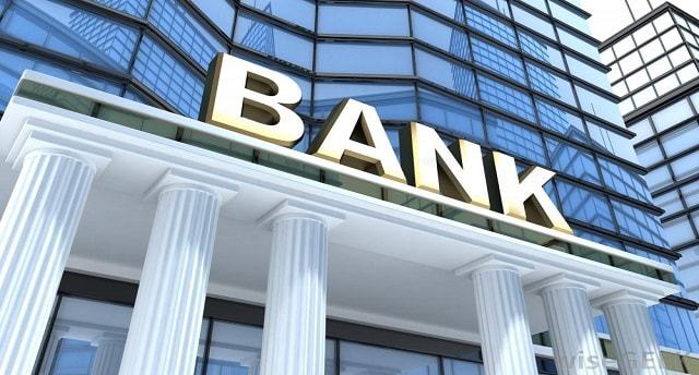 Bank dan Lembaga Keuangan Lainnya 2B